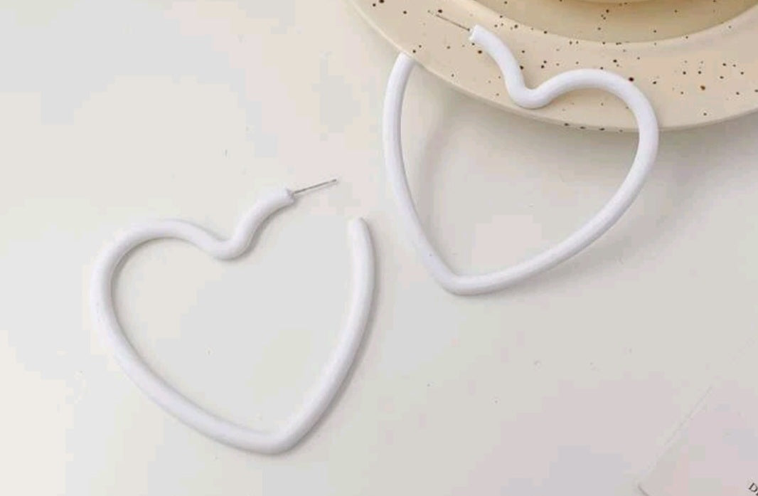 Piece Of My Heart Earrings (White)